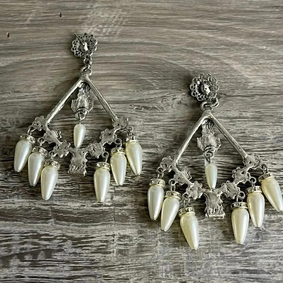 Fashion Jewelry Rhinestone Pearl Dangle Statement Earrings - Picture 9 of 11